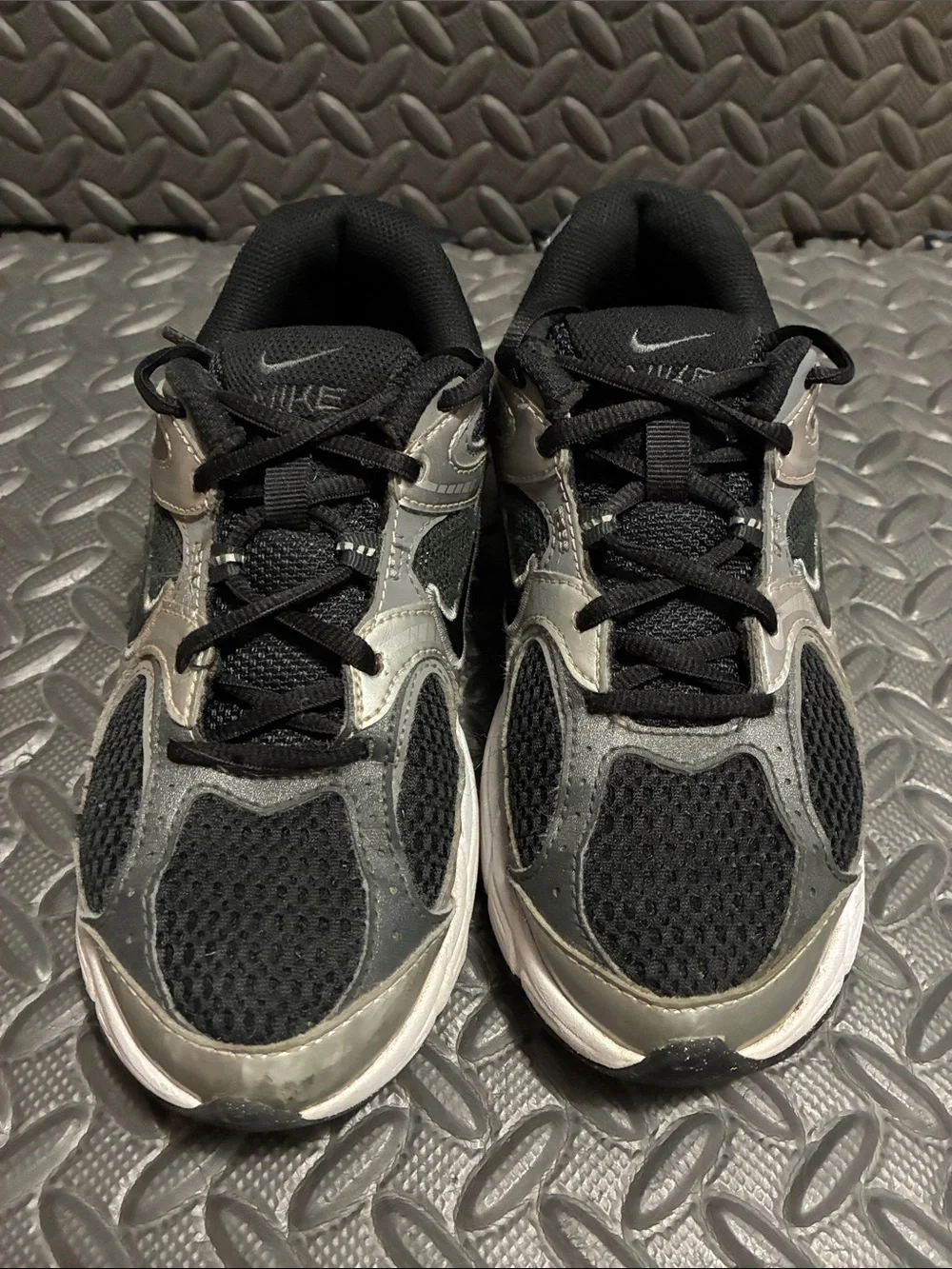 Nike Black and Silver Boys Athletic Sneakers